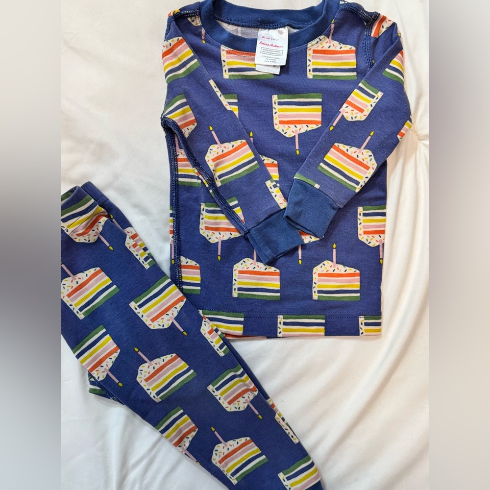 Hanna Andersson toddler 2t confetti Cake Print Pajamas